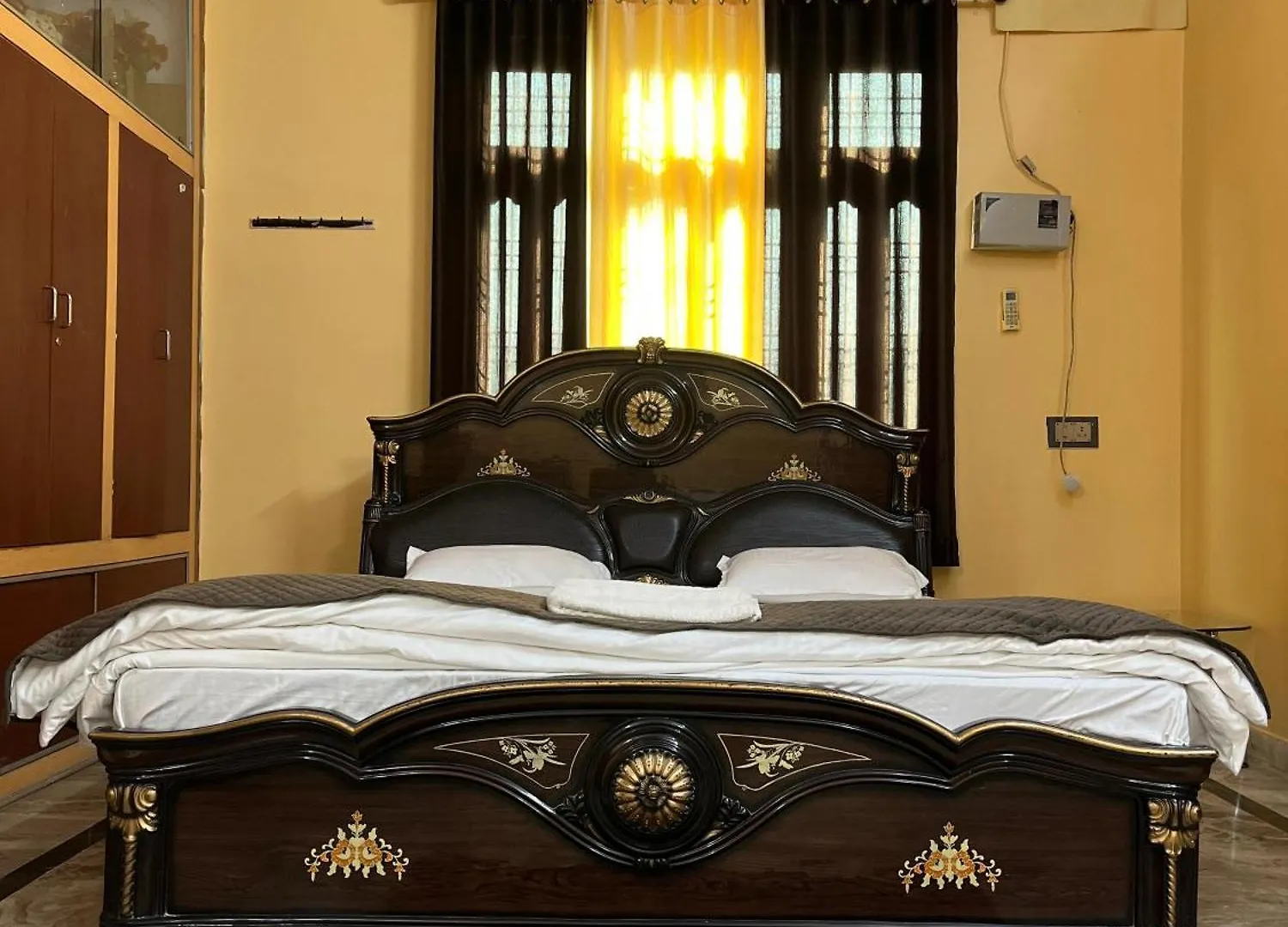 Apartman Travellers Stay Váránaszi