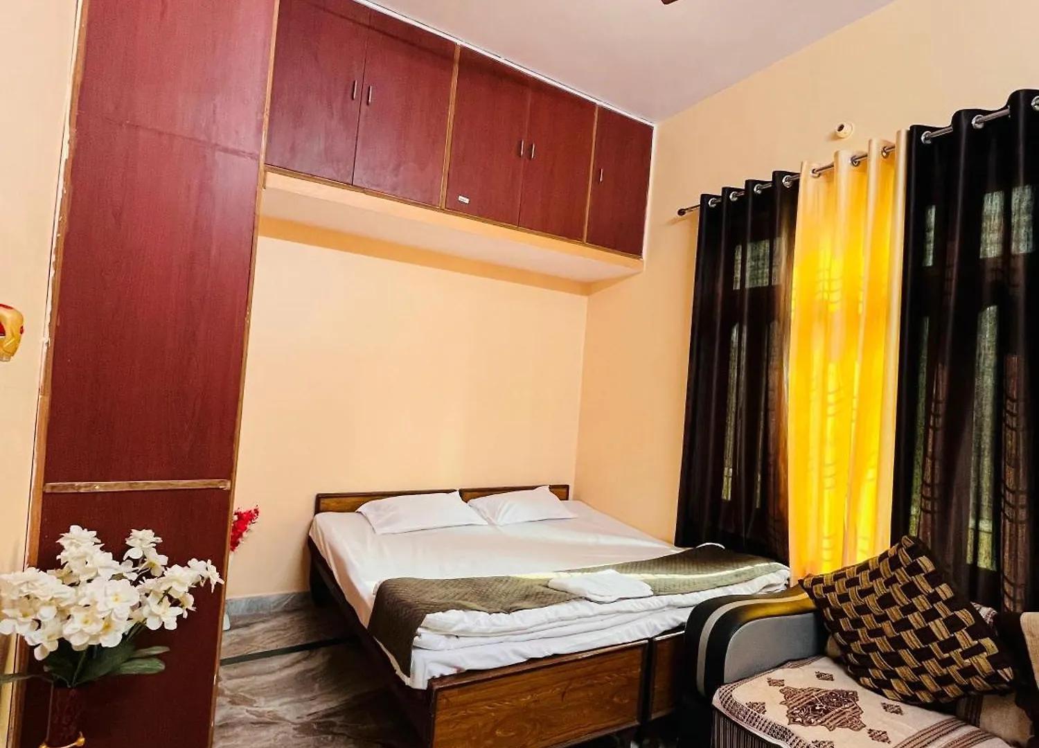Apartman Travellers Stay Váránaszi
